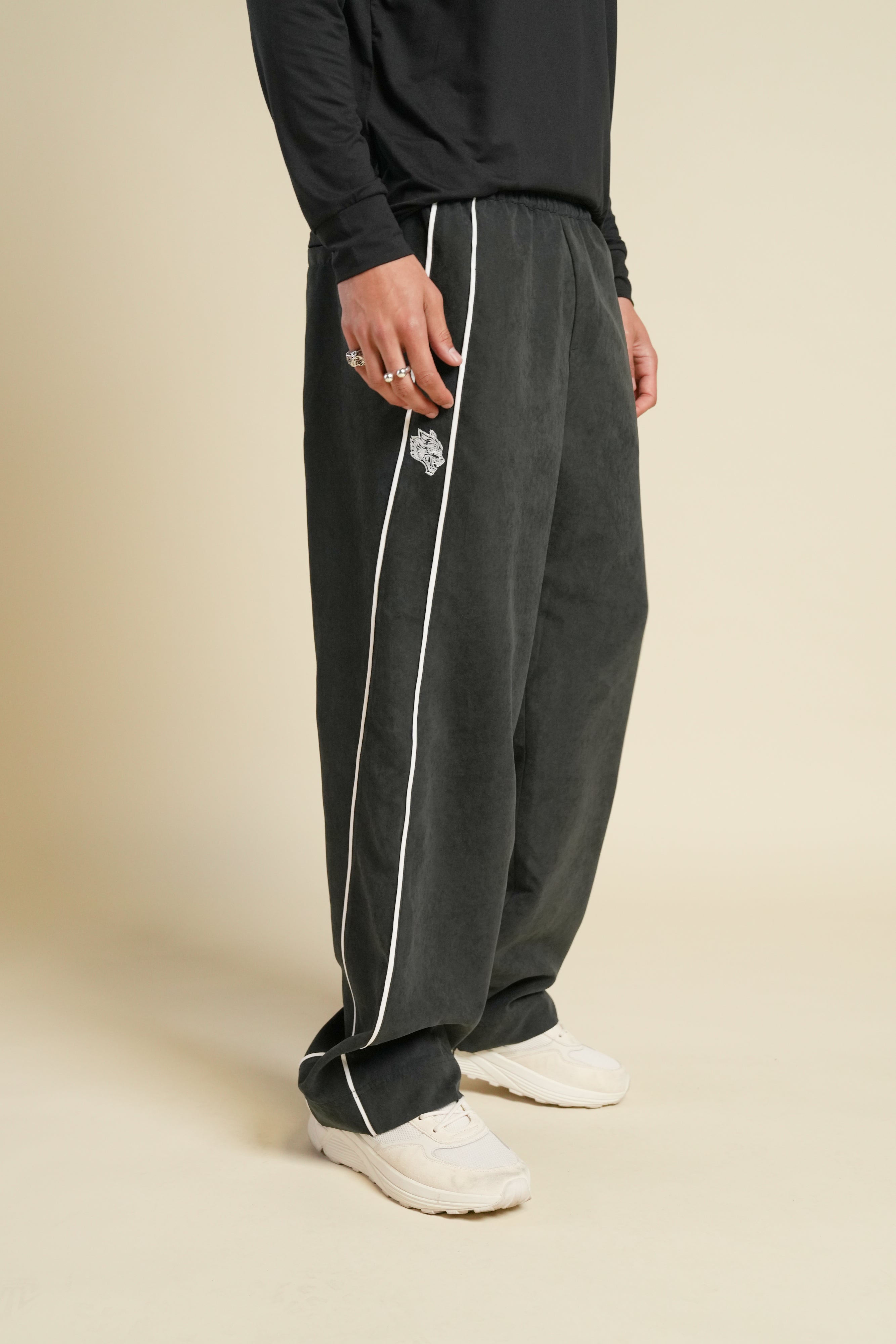 Dual Darby Track Pant V2 in Black
