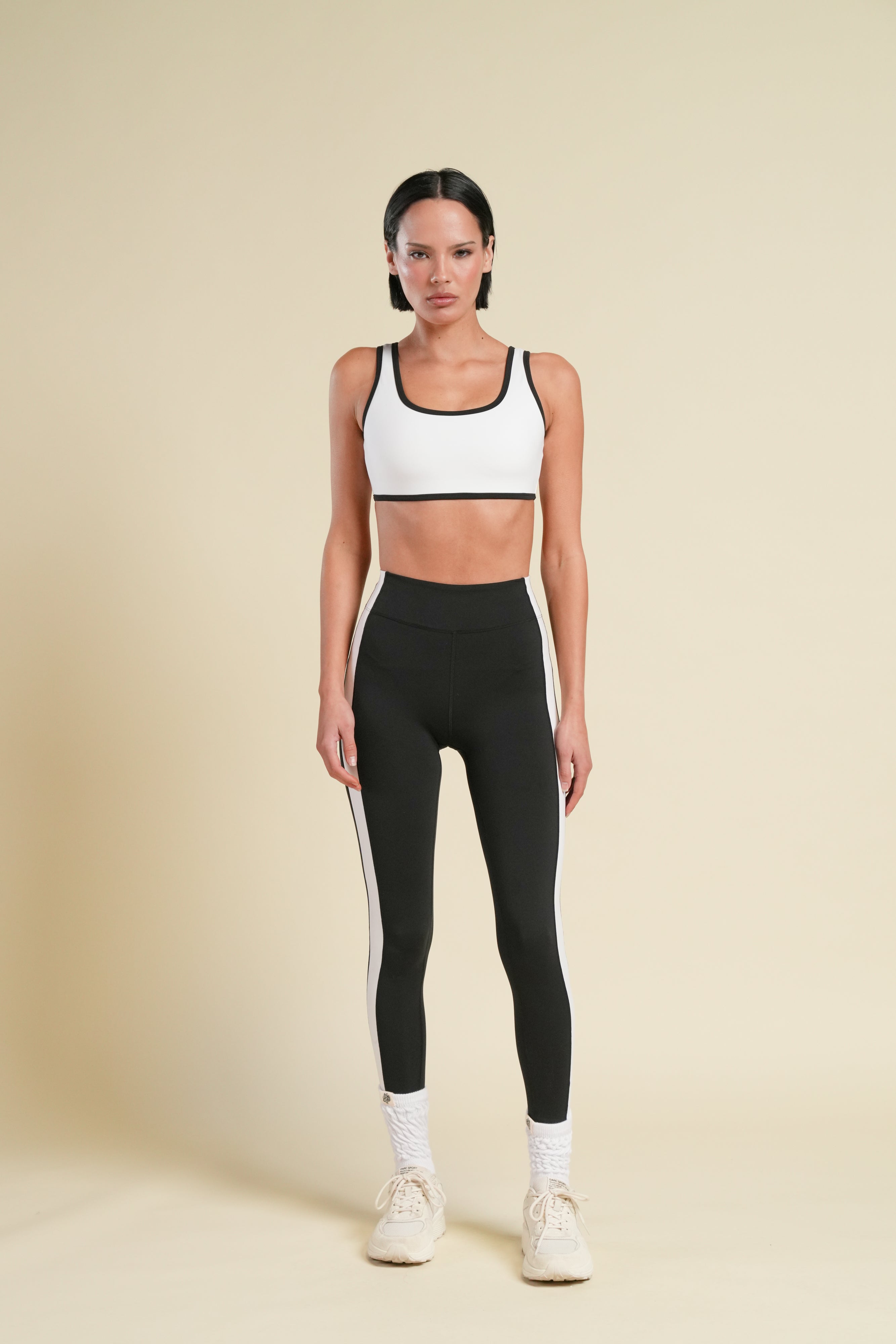 Wolf Contrast "Kate" Energy Bra in White/Black