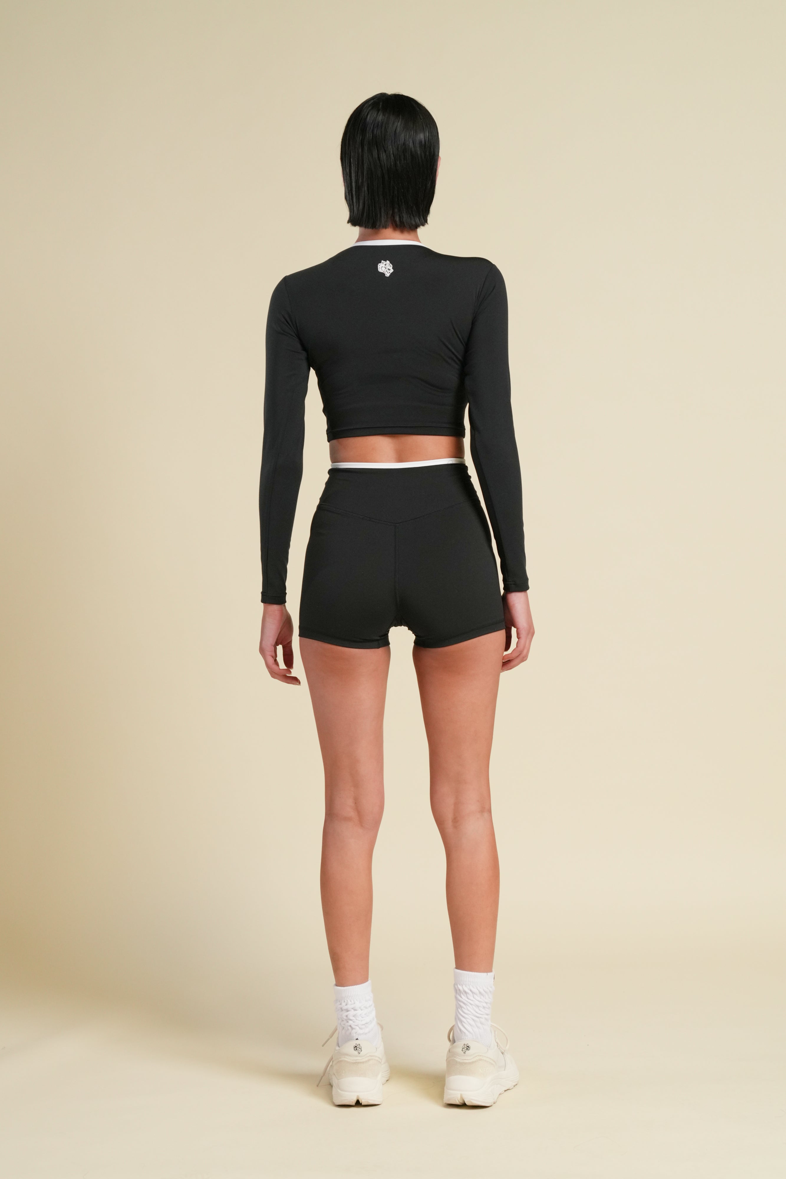 Wolf "Energy" LS Top in Black/White