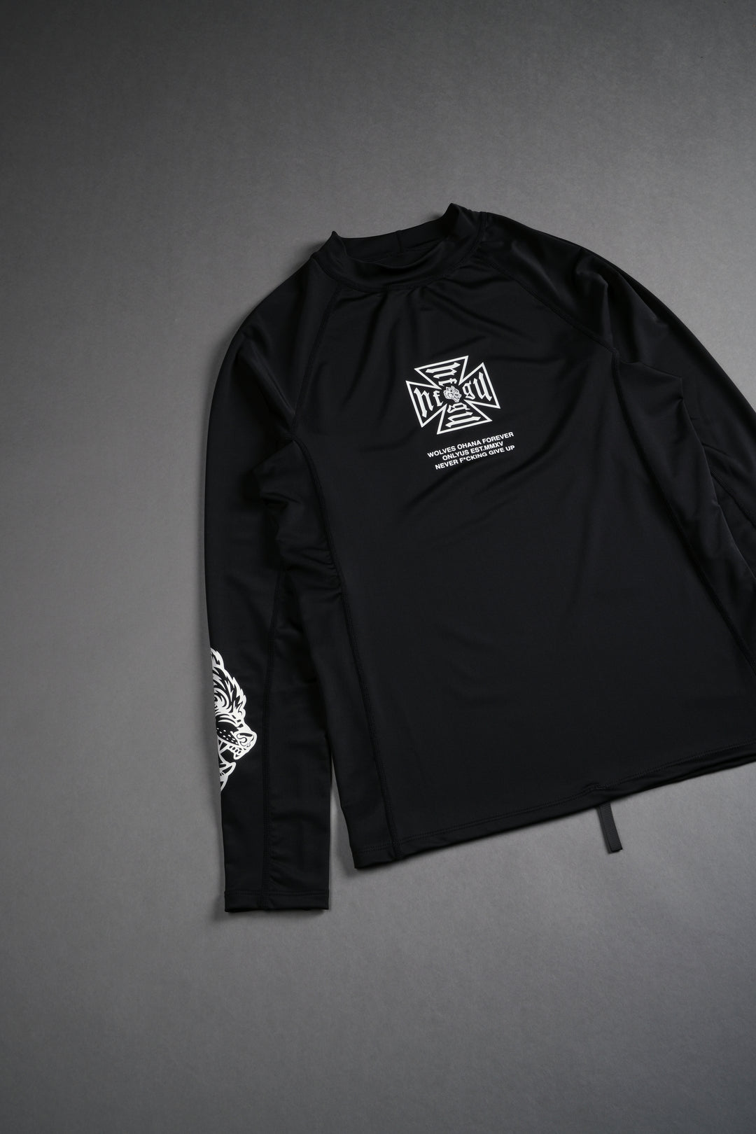 Core Rash Guard in Black